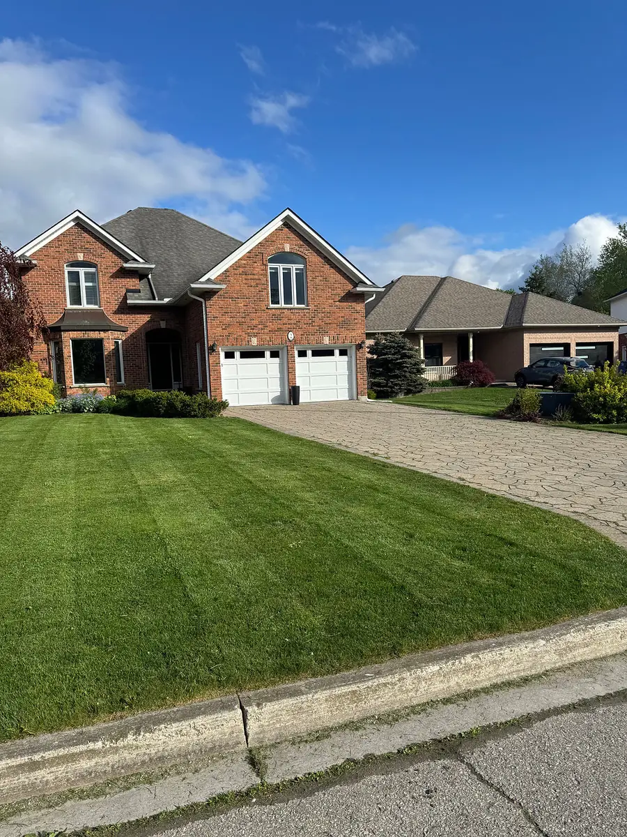 Lawn care and landscaping services in Guelph Ontario by A Cut Above Yard Services