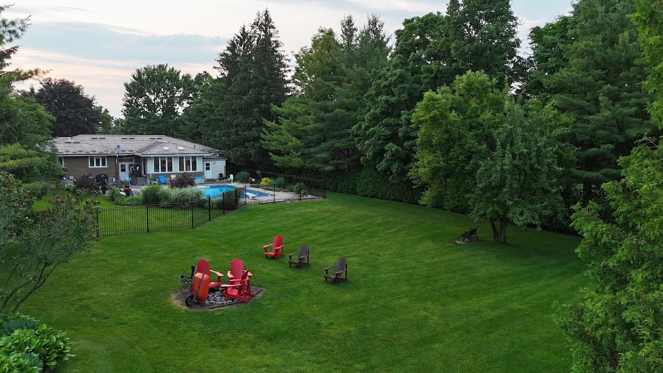 Lawn care and landscaping services in Guelph Ontario by A Cut Above Yard Services